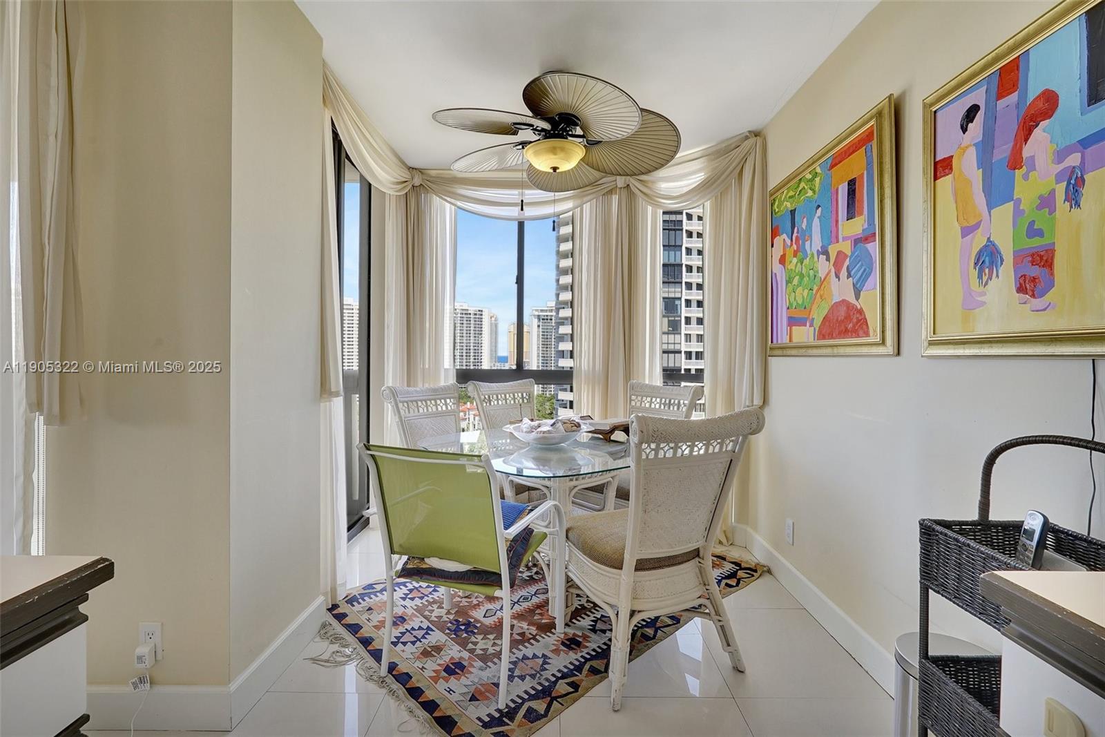 1000 ISL BLVD WILLIAMS IS - Residential