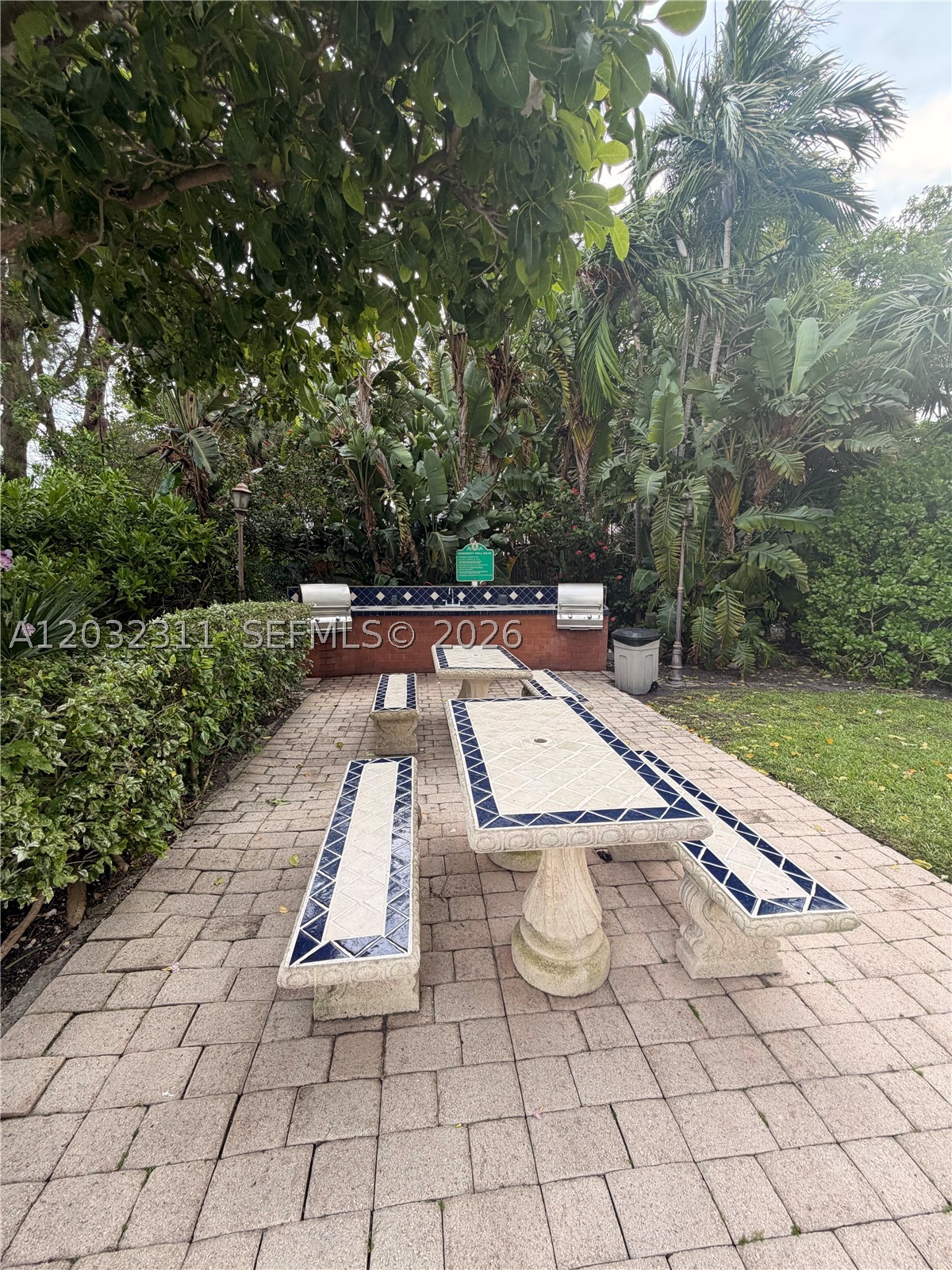 BRICKELL BISCAYNE CONDO - Residential Lease