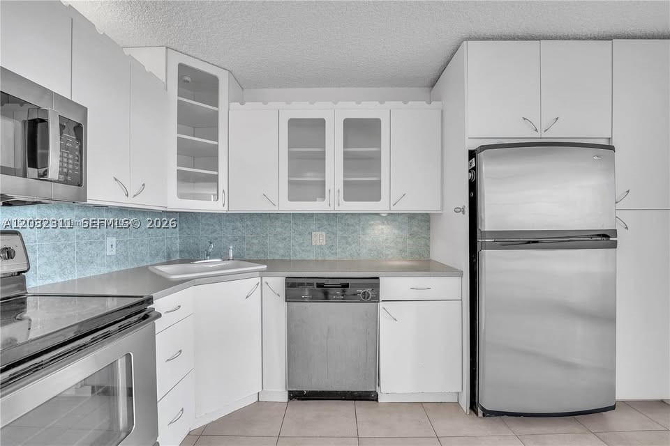 BRICKELL BISCAYNE CONDO - Residential Lease