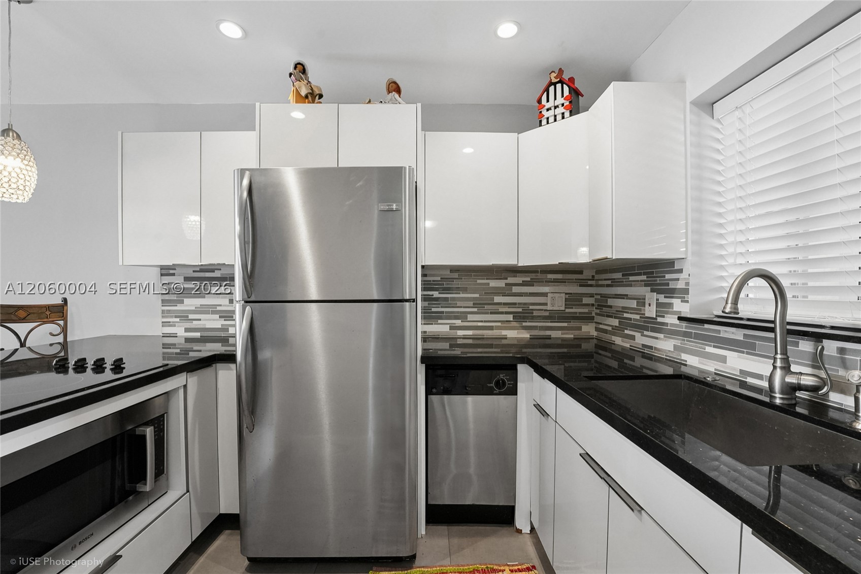 VENICE ISLE CONDO - Residential