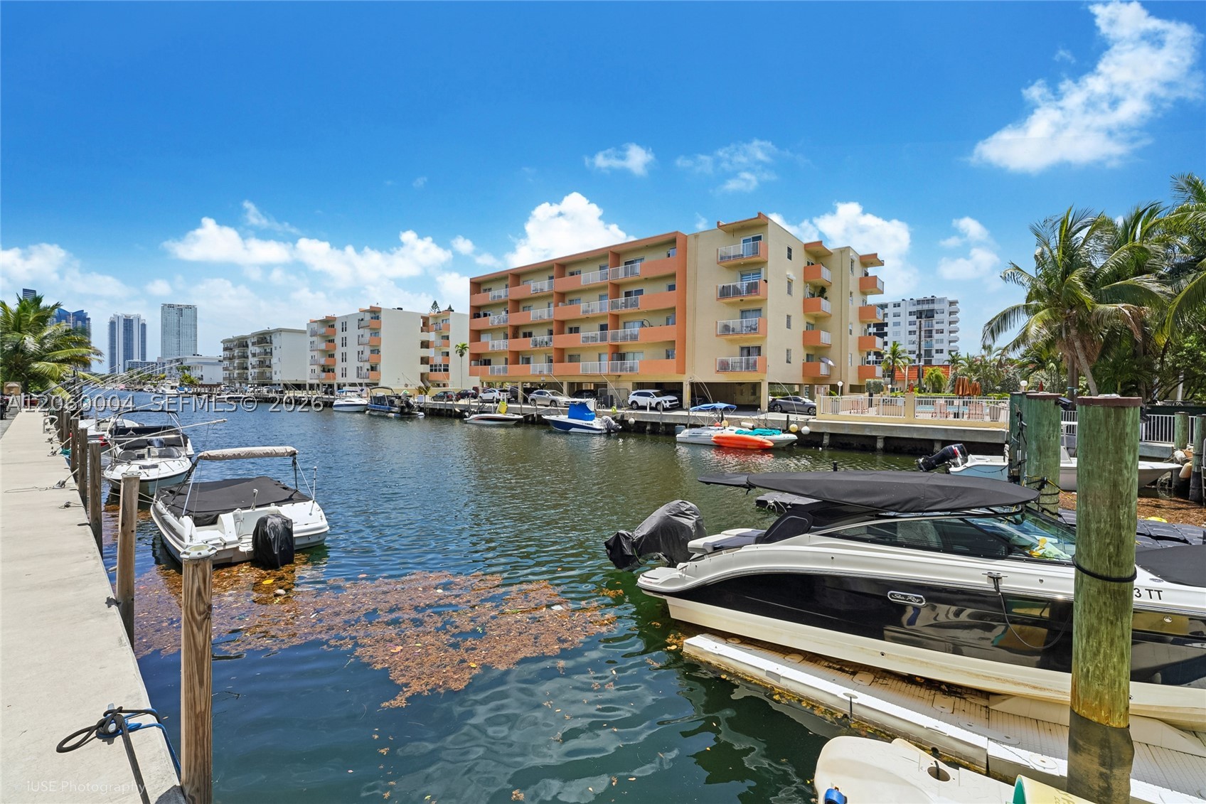 VENICE ISLE CONDO - Residential