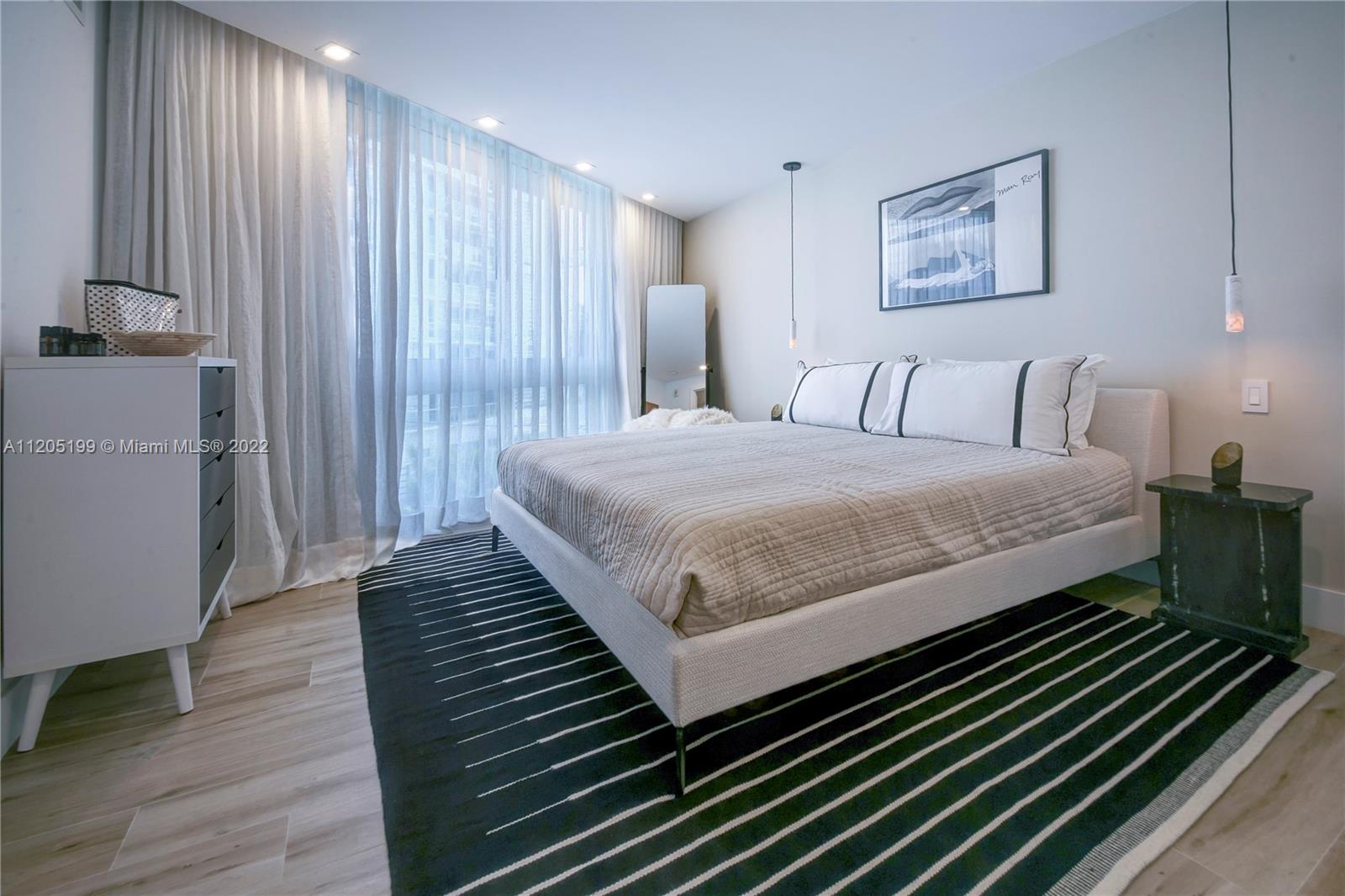 BAY HARBOR ISLAND - Residential Lease