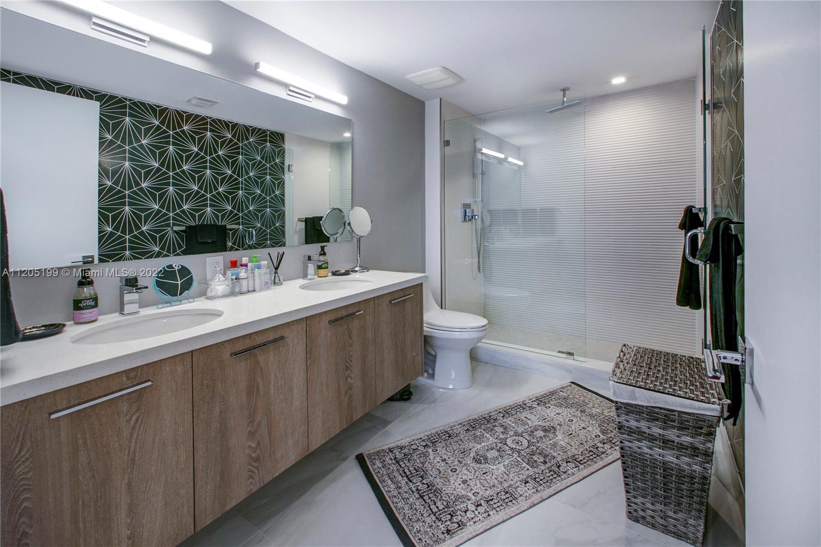 BAY HARBOR ISLAND - Residential Lease