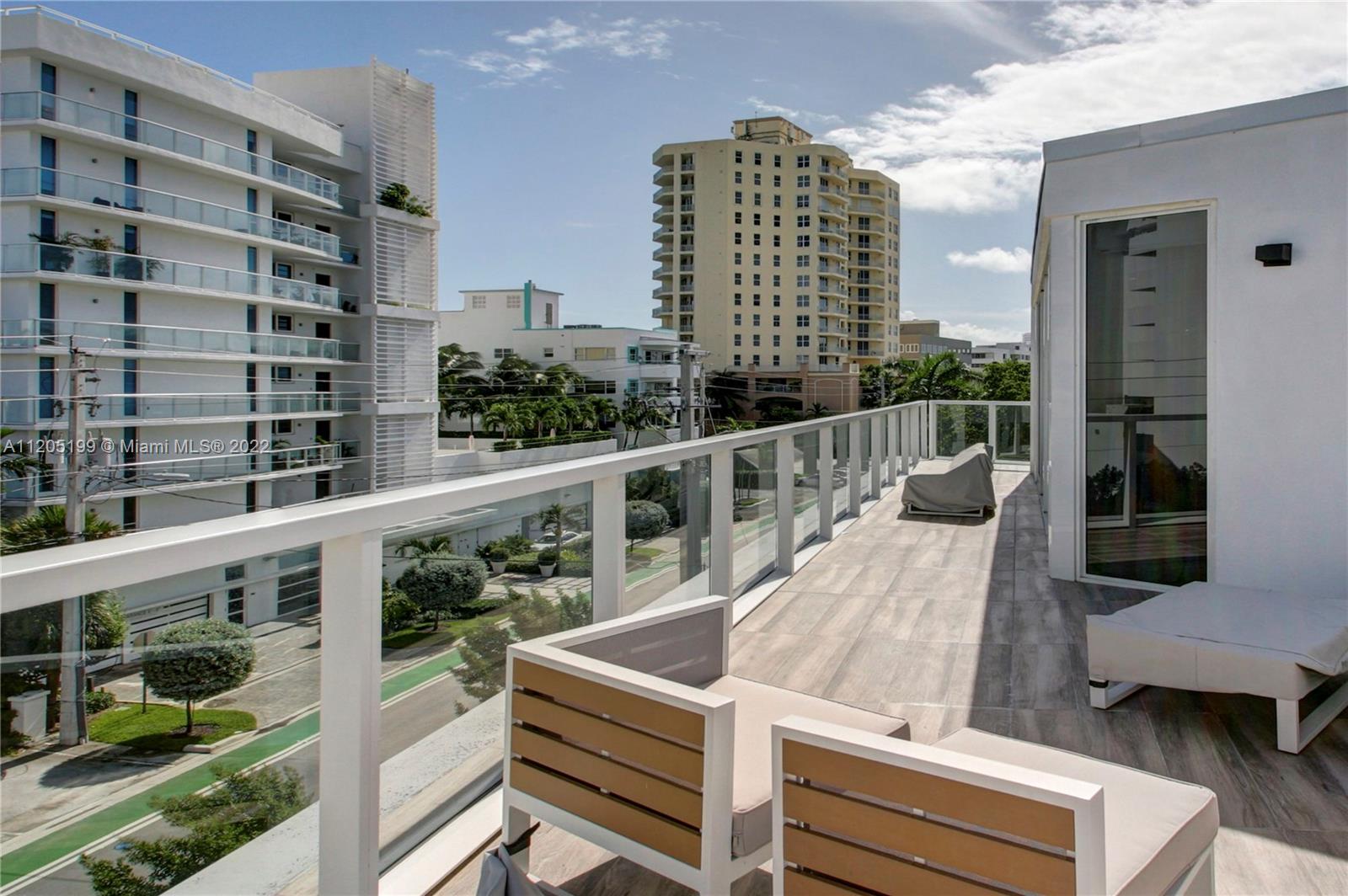 BAY HARBOR ISLAND - Residential Lease