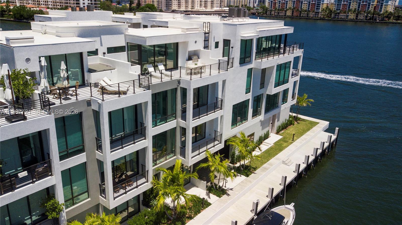 EASTERN SHORES 2ND ADDN - Residential