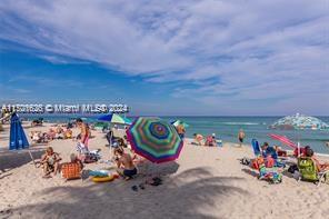 TIDES ON HOLLYWOOD BEACH - Residential