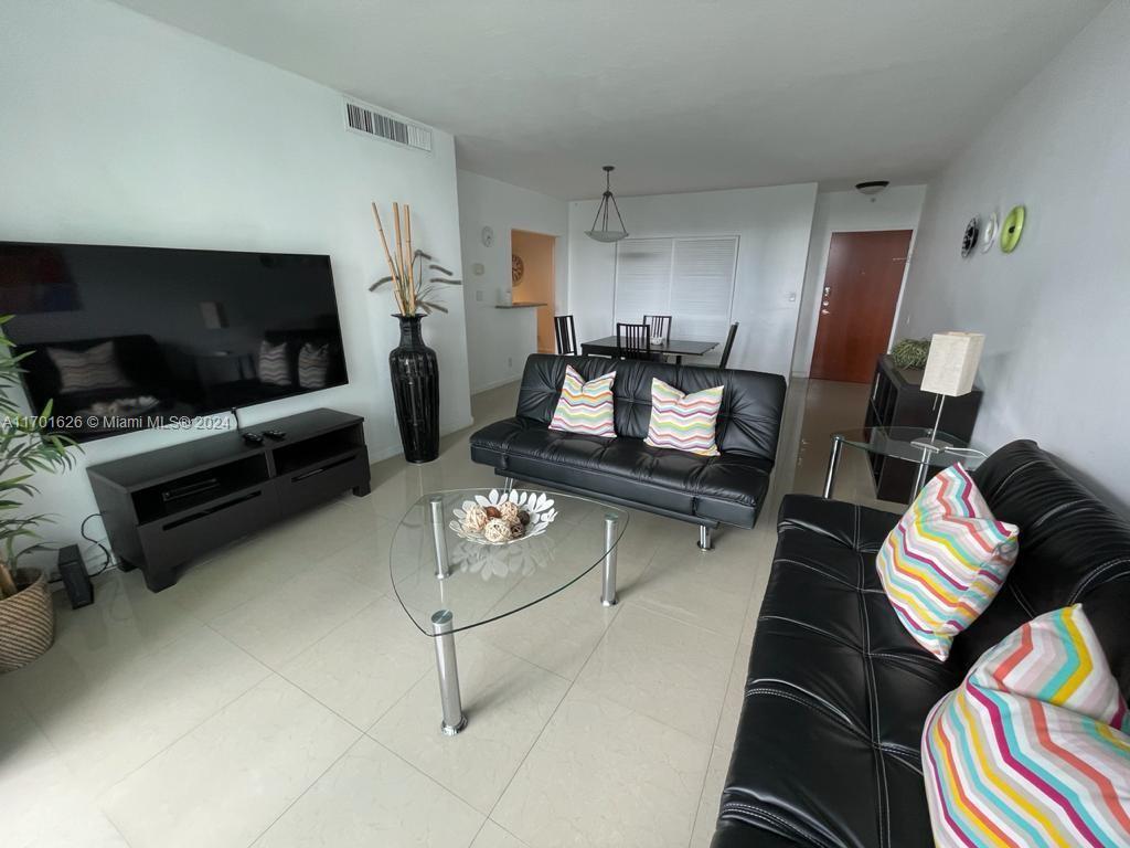 TIDES ON HOLLYWOOD BEACH - Residential