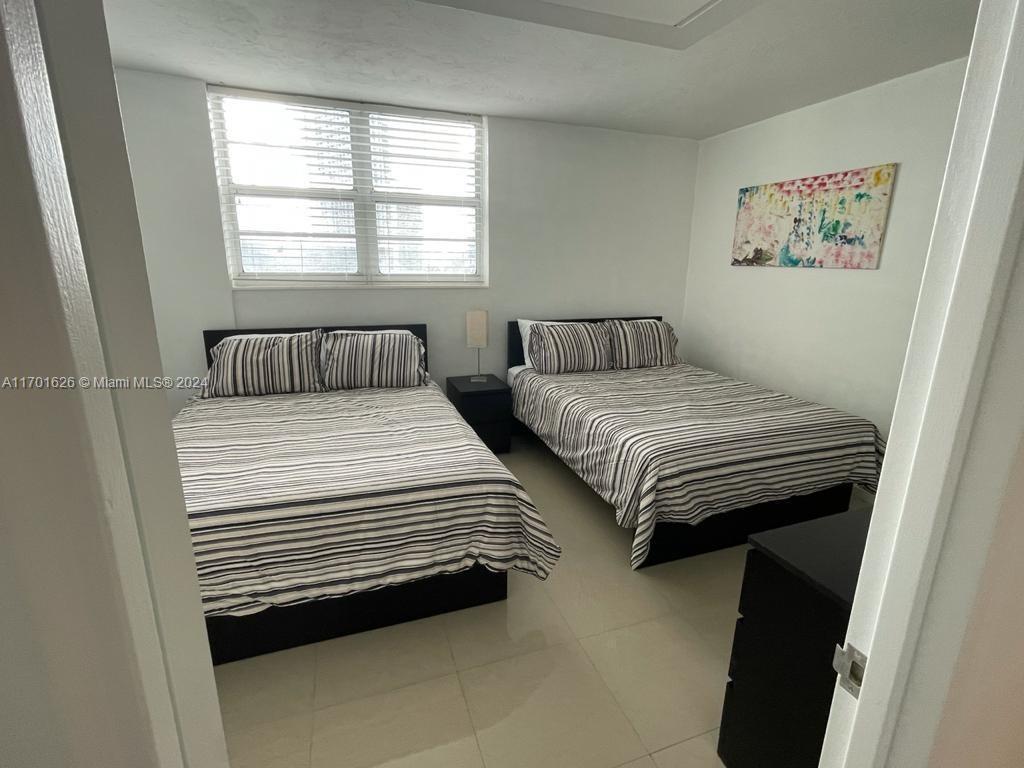 TIDES ON HOLLYWOOD BEACH - Residential