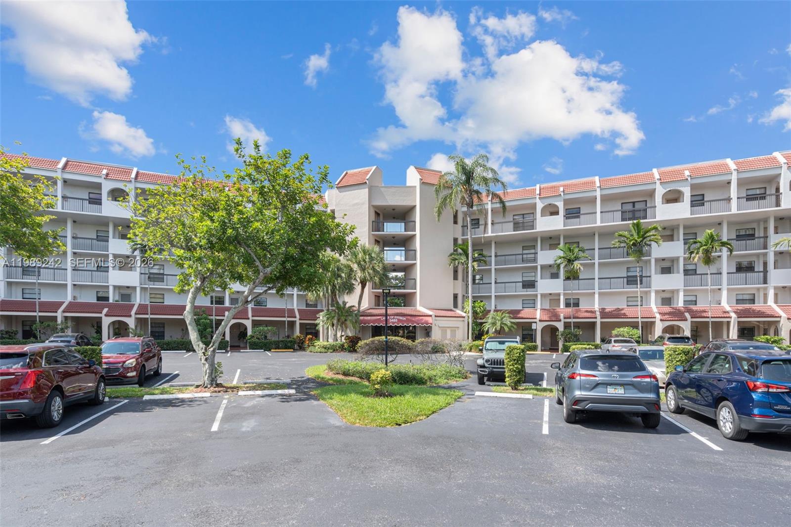 LAKES OF ENVIRON CONDO - Residential