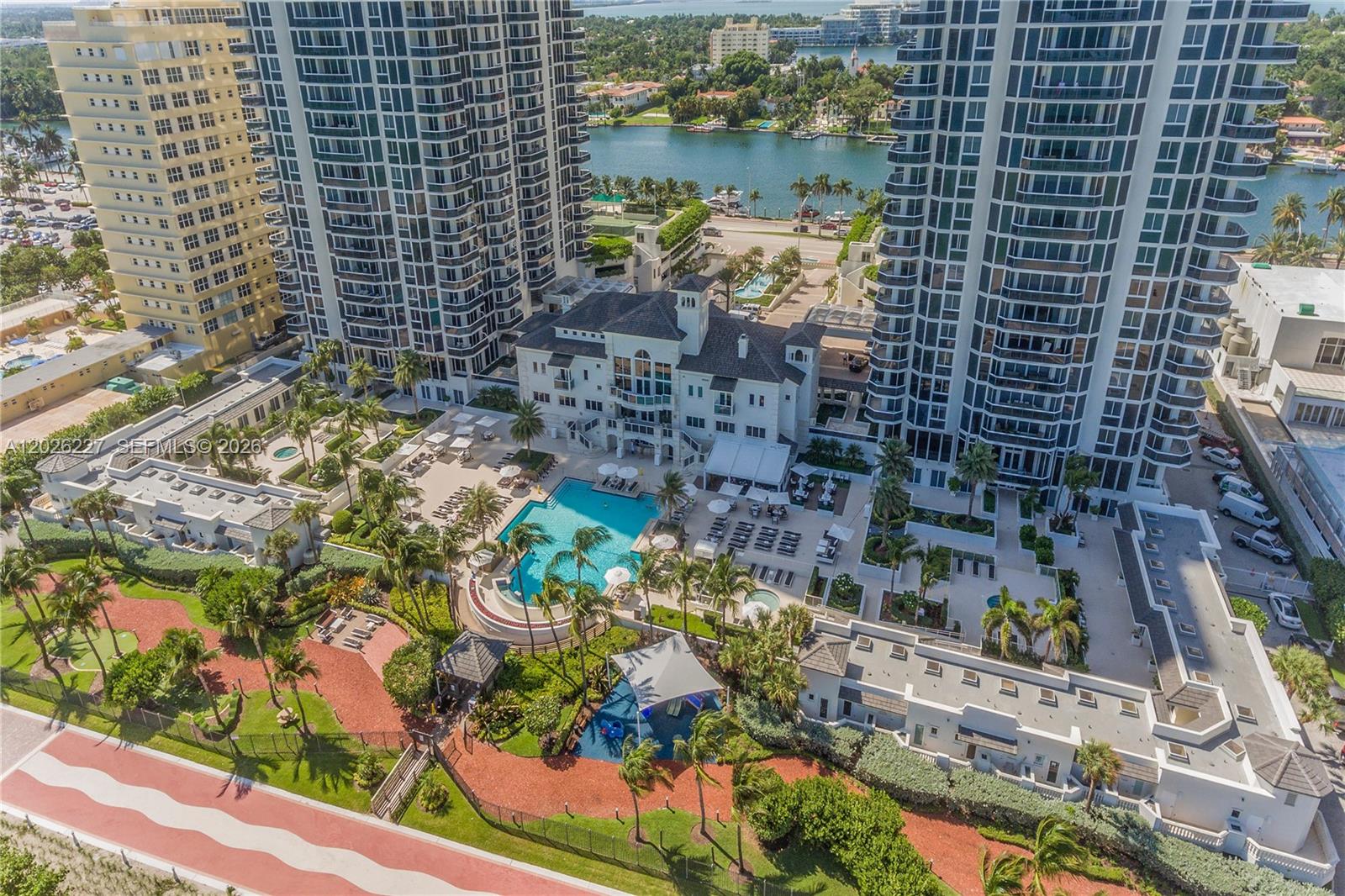 BLUE DIAMOND CONDO - Residential Lease