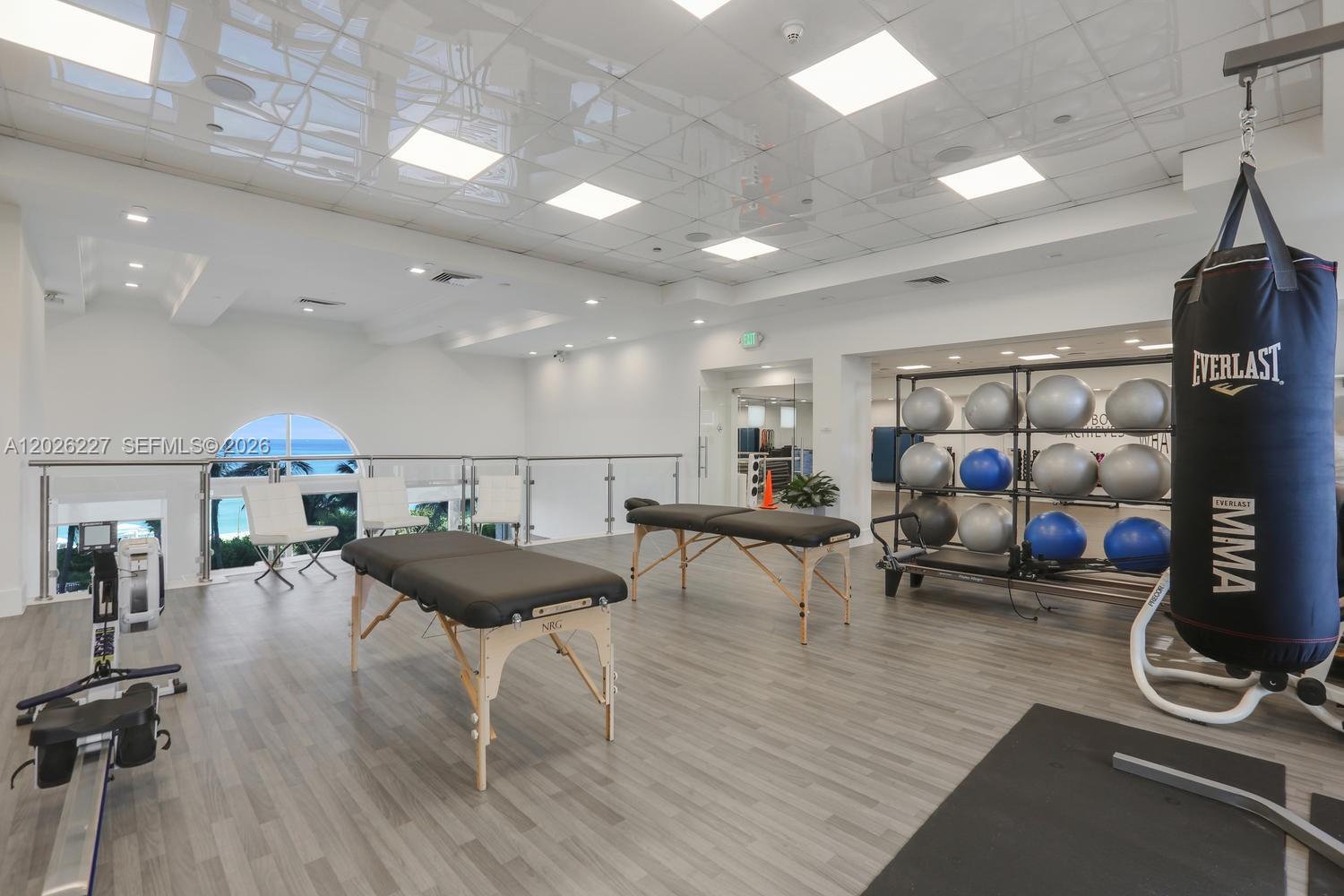 BLUE DIAMOND CONDO - Residential Lease
