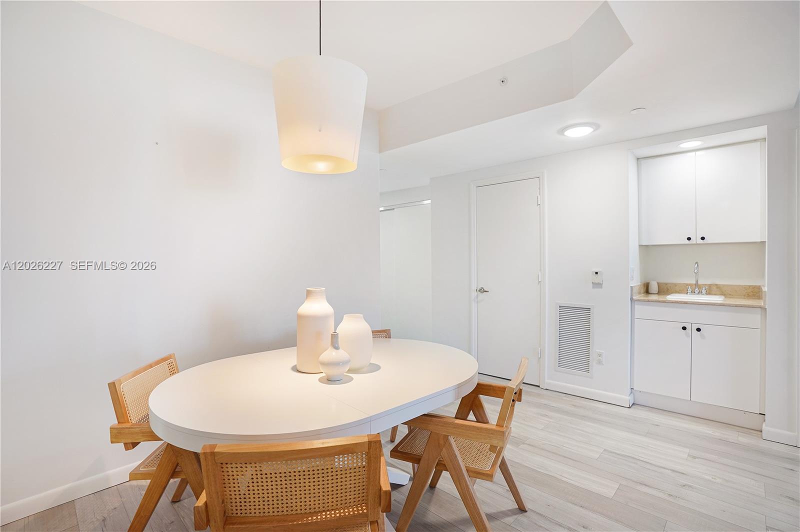BLUE DIAMOND CONDO - Residential Lease