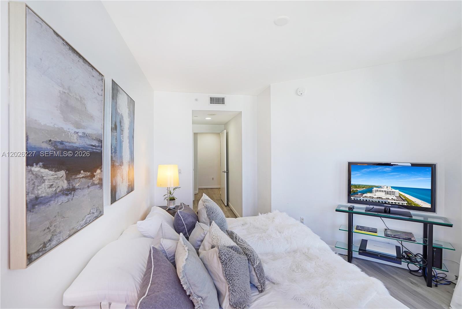 BLUE DIAMOND CONDO - Residential Lease