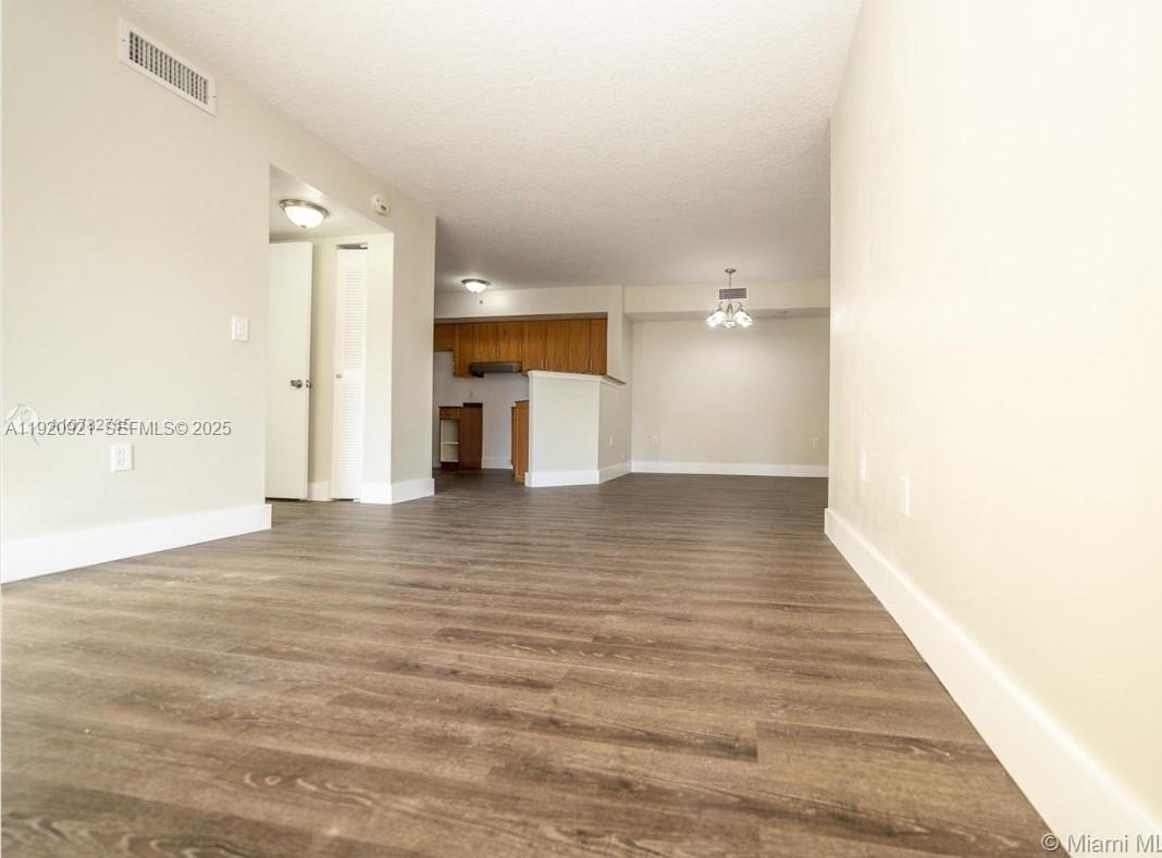 THE OAKS AT MIAMI GARDENS - Residential