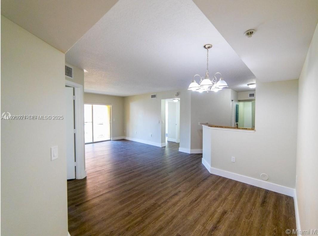 THE OAKS AT MIAMI GARDENS - Residential