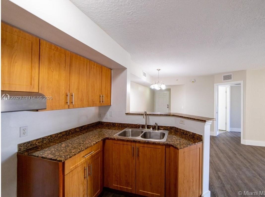 THE OAKS AT MIAMI GARDENS - Residential