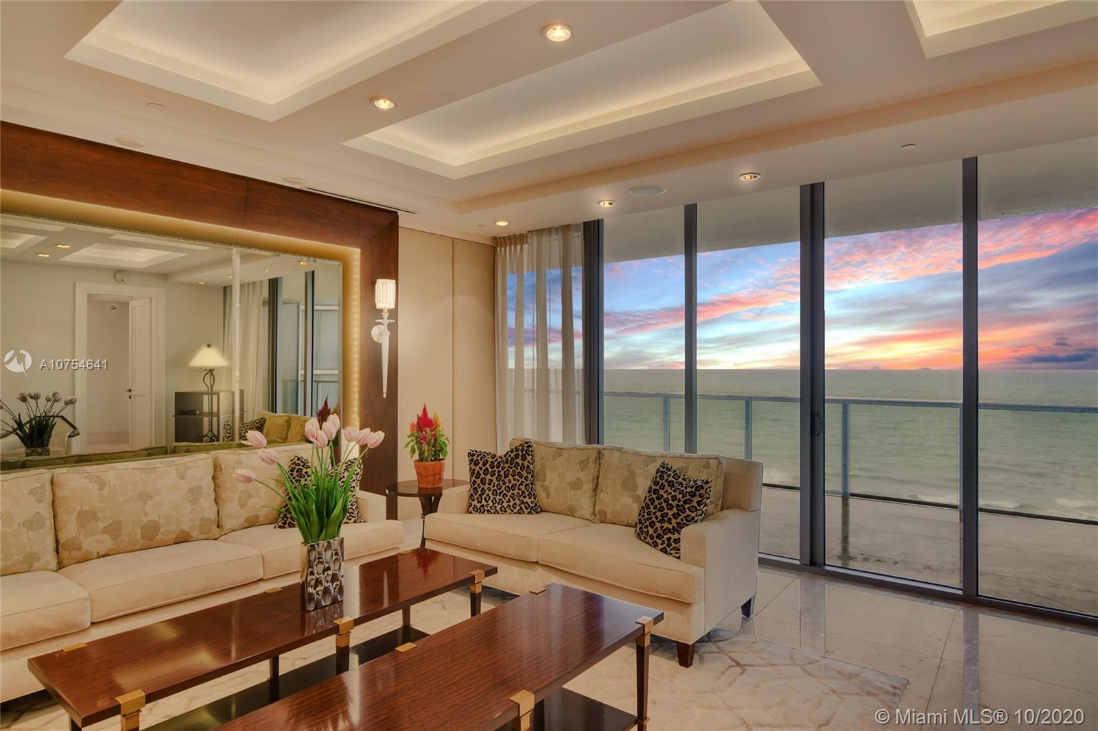 ST. REGIS - Residential