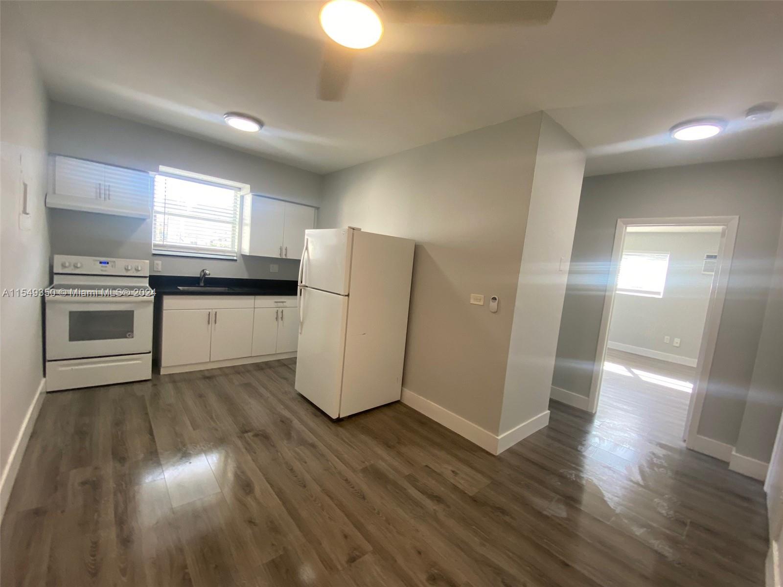 THIRD COMM SUB - Residential Lease