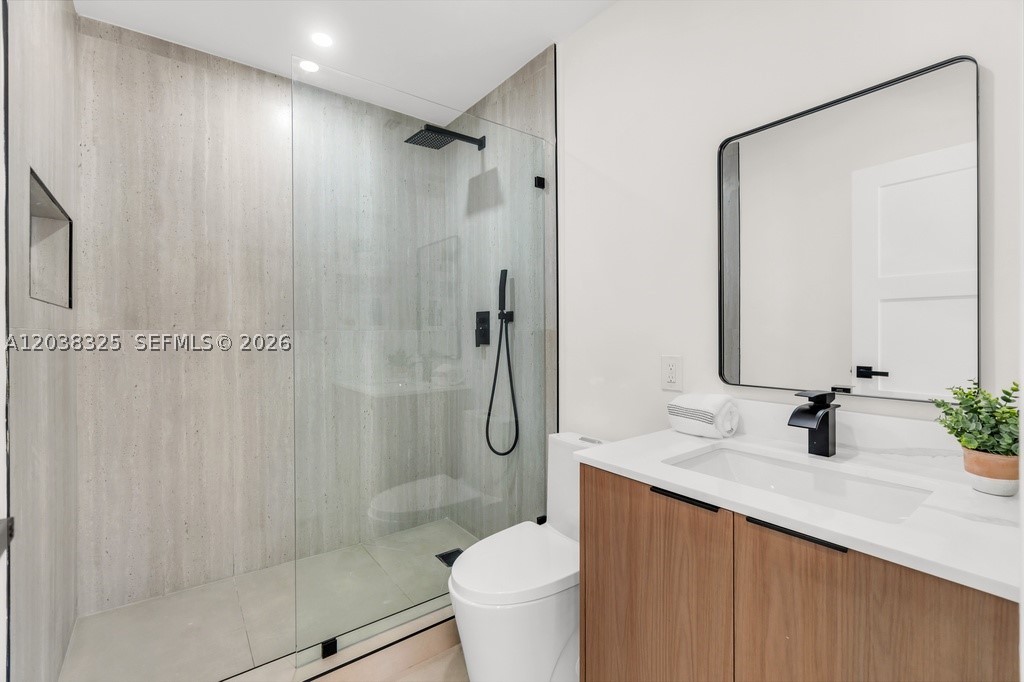 ELBARODA GROVE - Residential