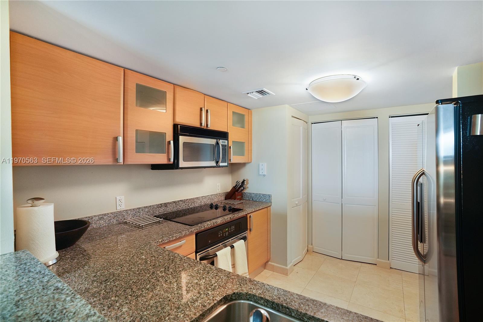 SKYLINE ON BRICKELL CONDO - Residential