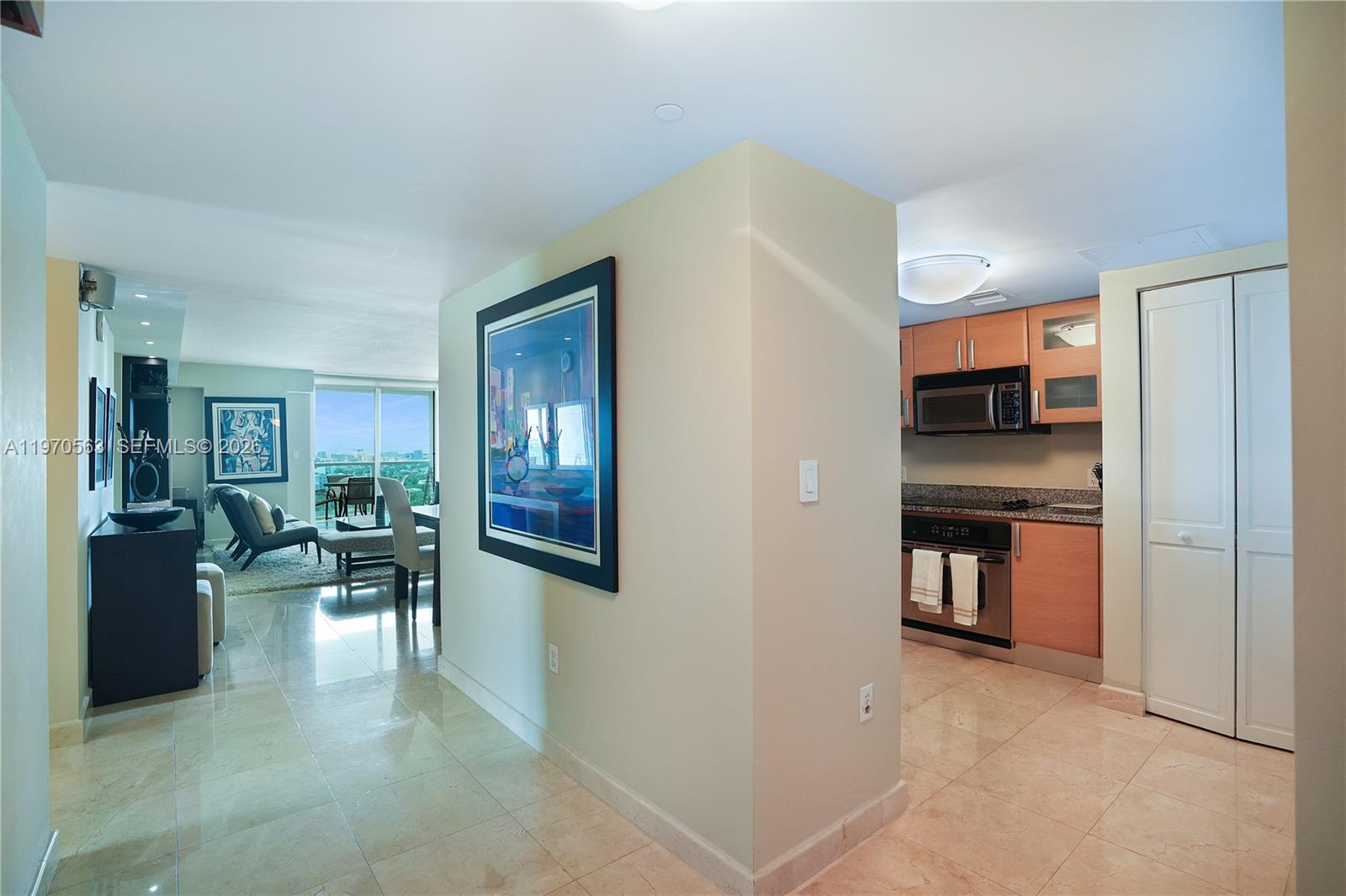 SKYLINE ON BRICKELL CONDO - Residential