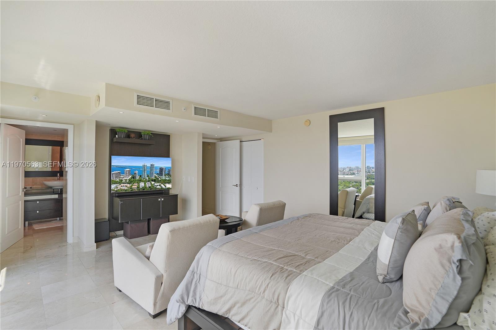 SKYLINE ON BRICKELL CONDO - Residential