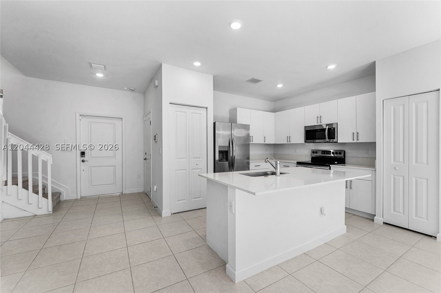 WINDSOR SQUARE - Residential