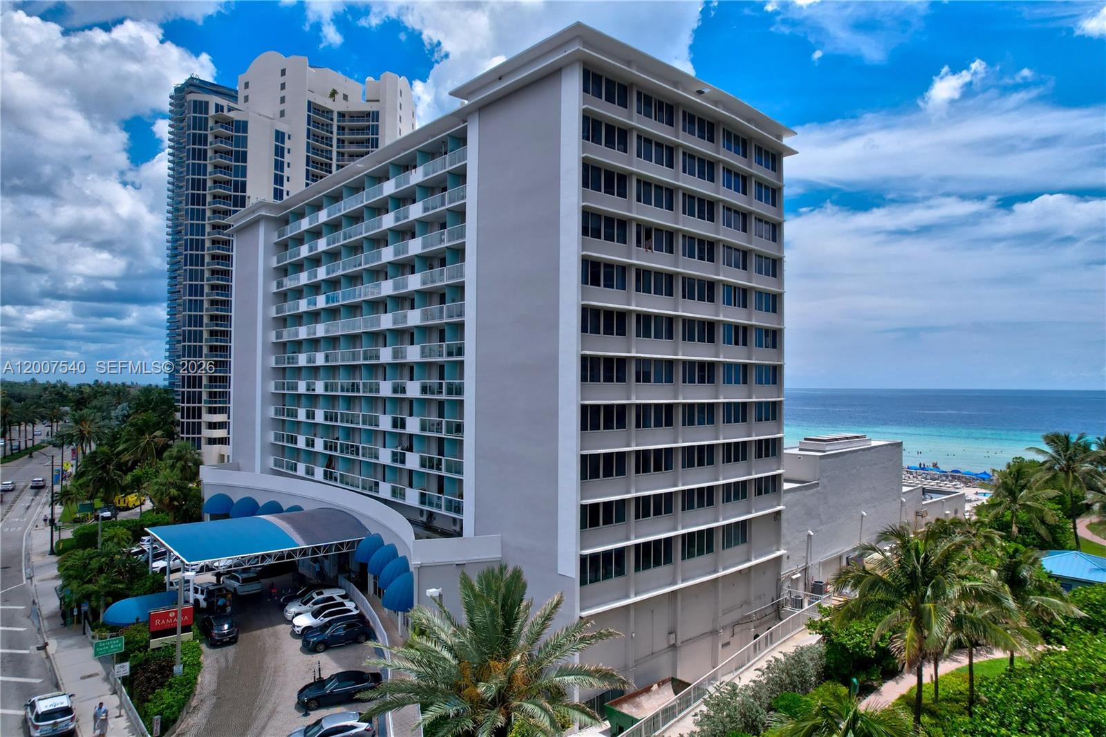 THE AVENTURA BEACH CLUB C - Residential
