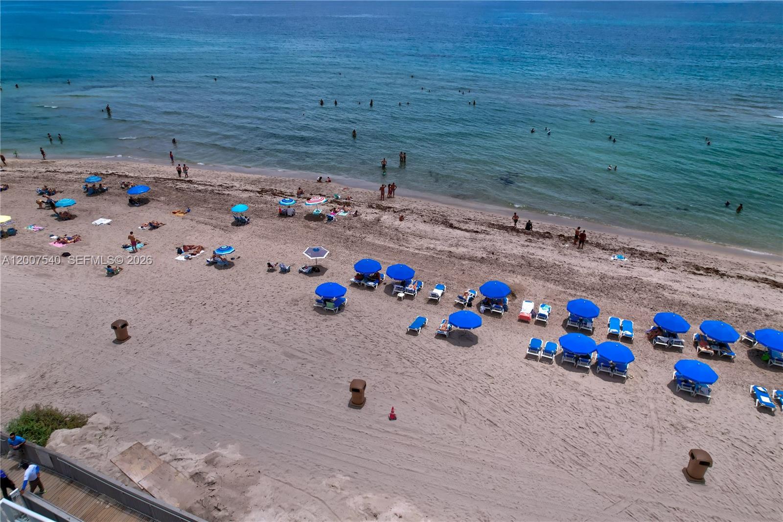 THE AVENTURA BEACH CLUB C - Residential