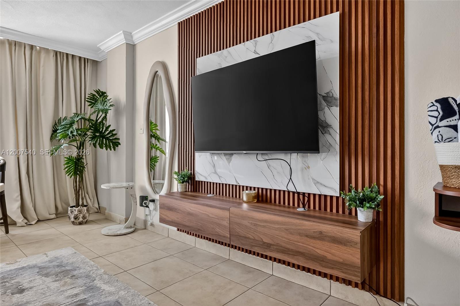 THE AVENTURA BEACH CLUB C - Residential