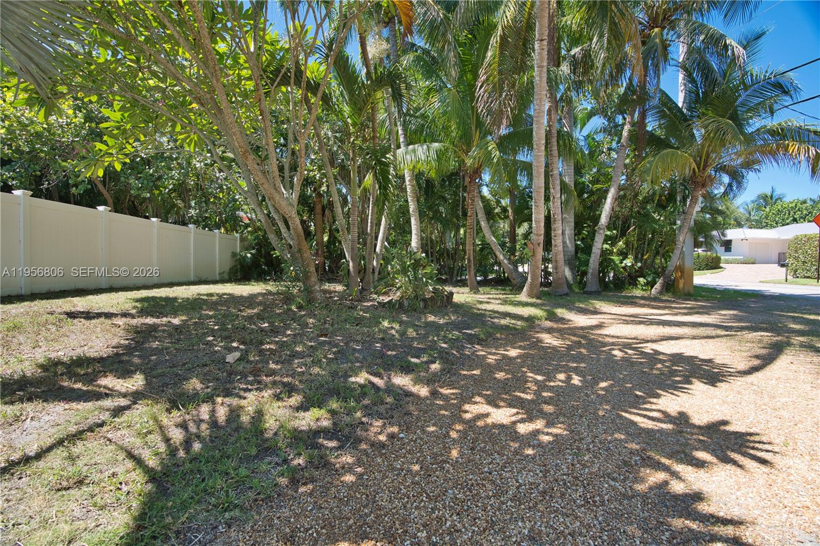 PALM ROW - Residential