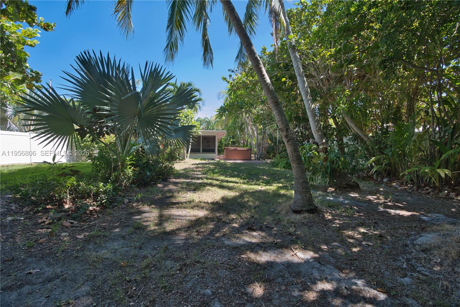 PALM ROW - Residential