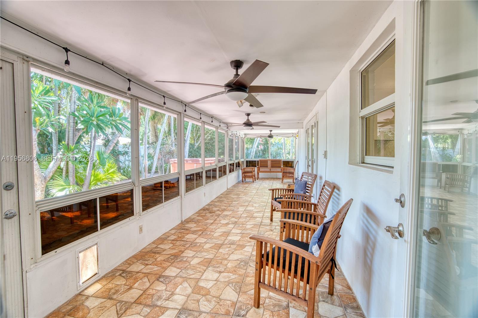 PALM ROW - Residential