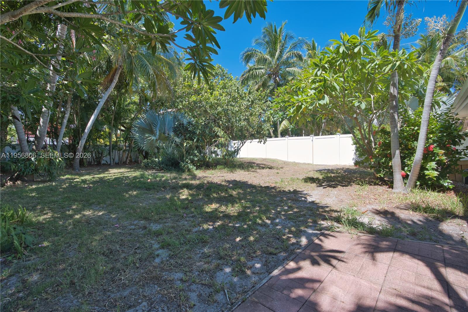 PALM ROW - Residential