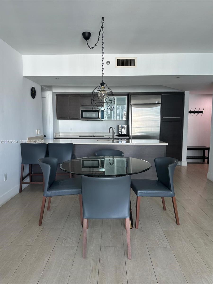 500 BRICKELL EAST CONDO - Residential Lease