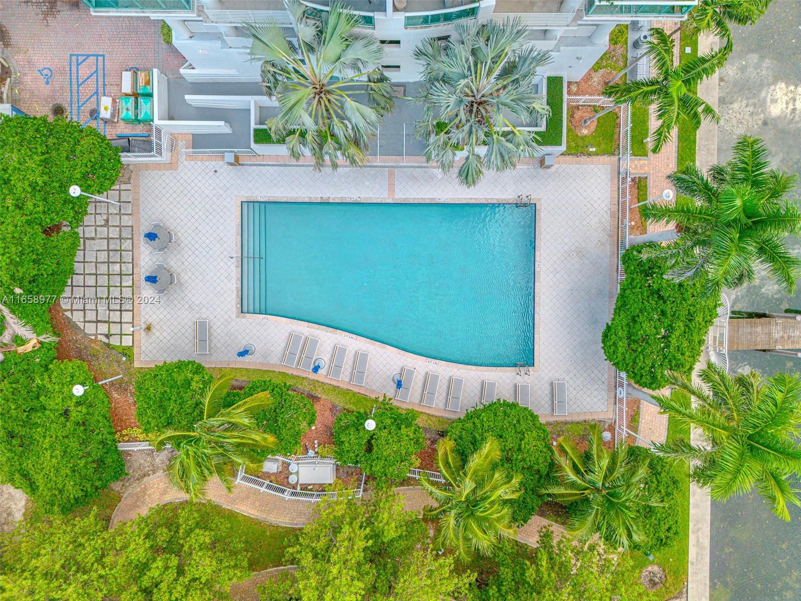 360 CONDO C - Residential