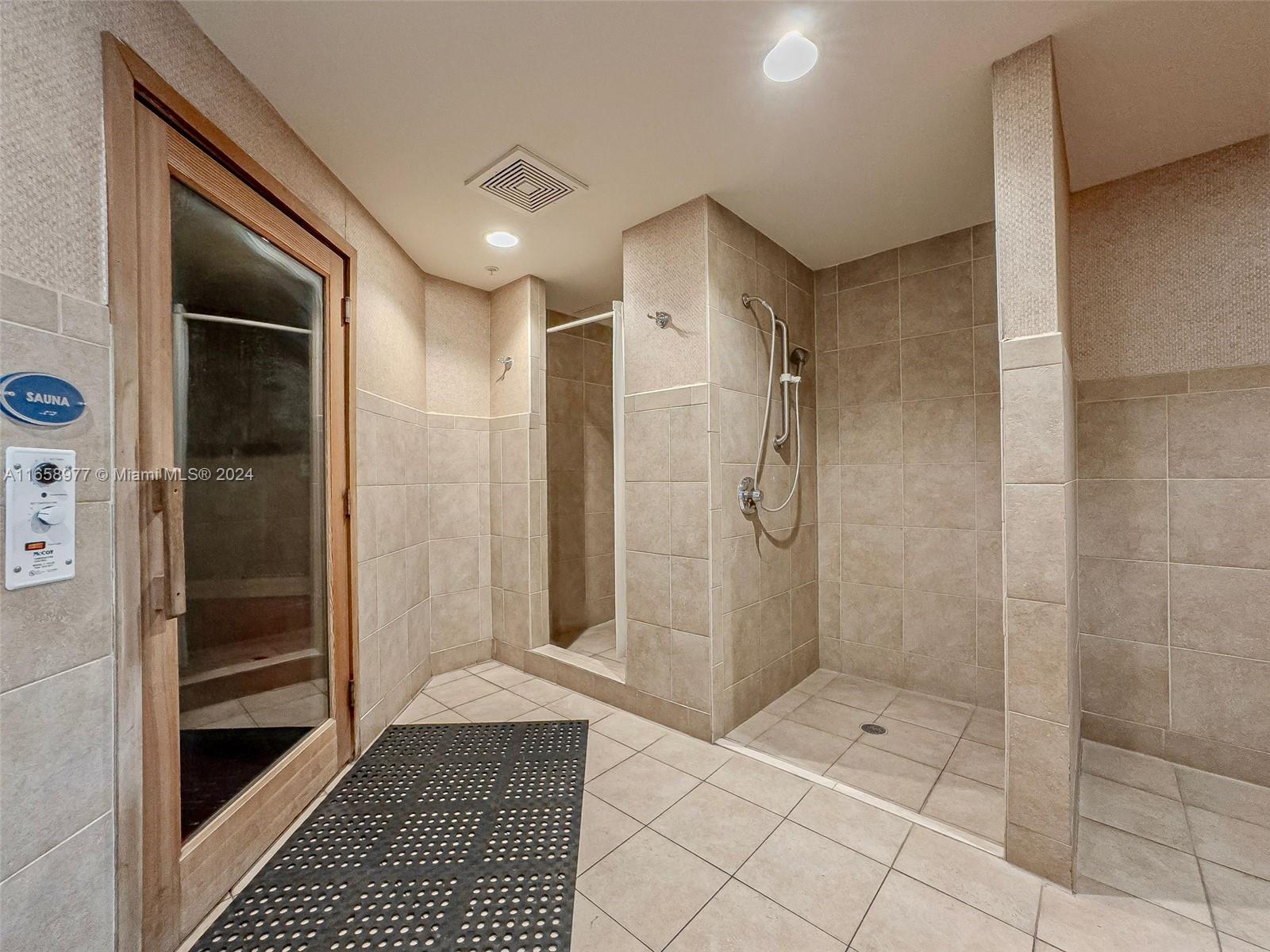360 CONDO C - Residential