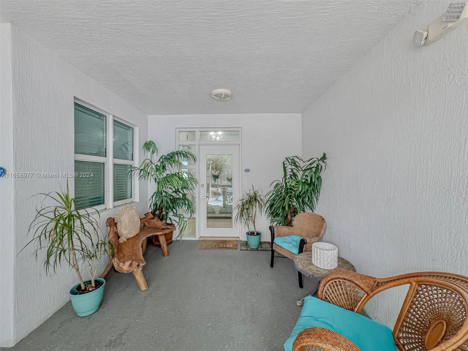 360 CONDO C - Residential