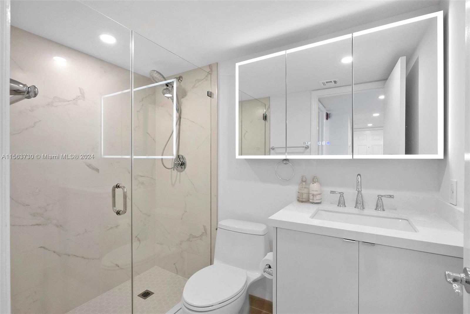 BAYVIEW PLAZA CONDO - Residential Lease