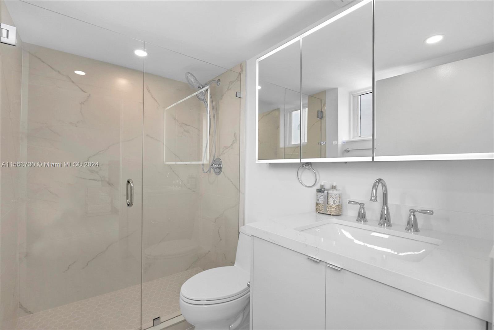 BAYVIEW PLAZA CONDO - Residential Lease