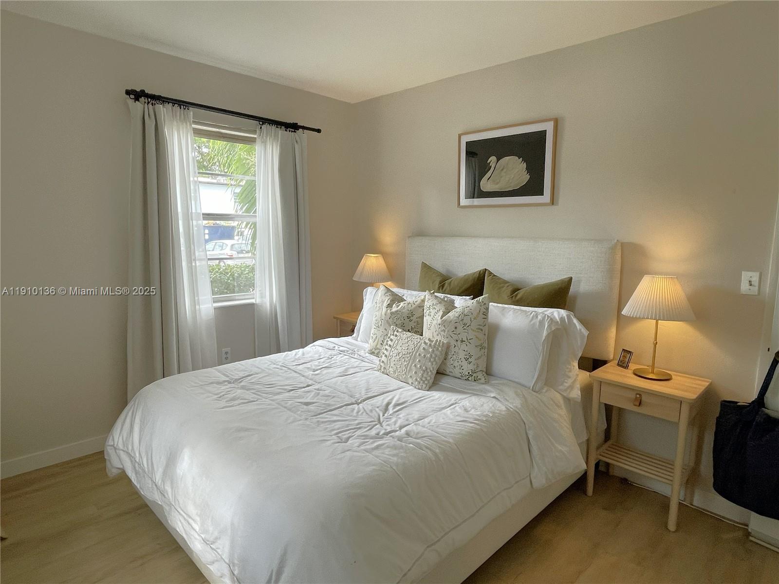 PATHWAYS CONDO - Residential Lease