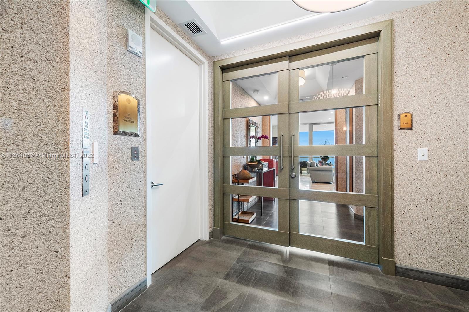TURNBERRY OCEAN COLONY - Residential