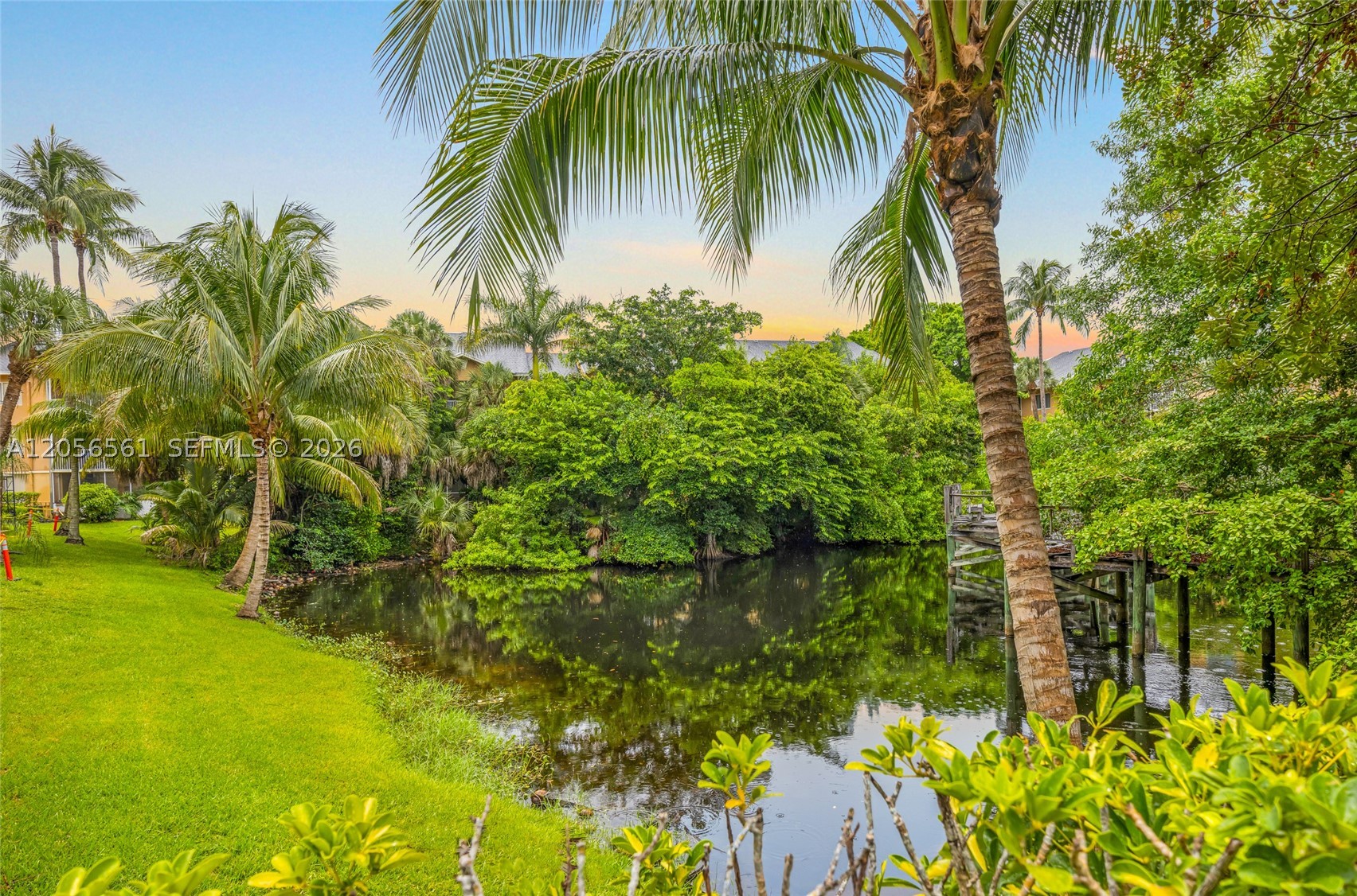 Comfortable 2-bedroom, 2-bath unit in Windward. Well-maintained—ideal for couples or investors. Currently rented for $1,900/month — please do not disturb the tenant. Showings by appointment only and for serious offers. Excellent location with access to amenities and transit; a solid investment opportunity with good rental potential.