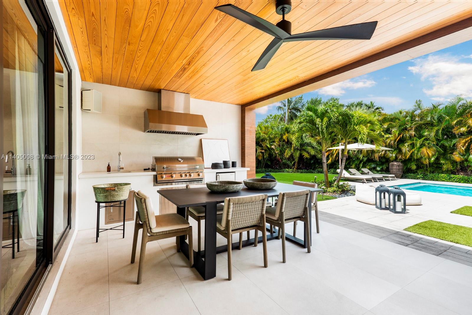 CASTANEIRA ESTATES - Residential