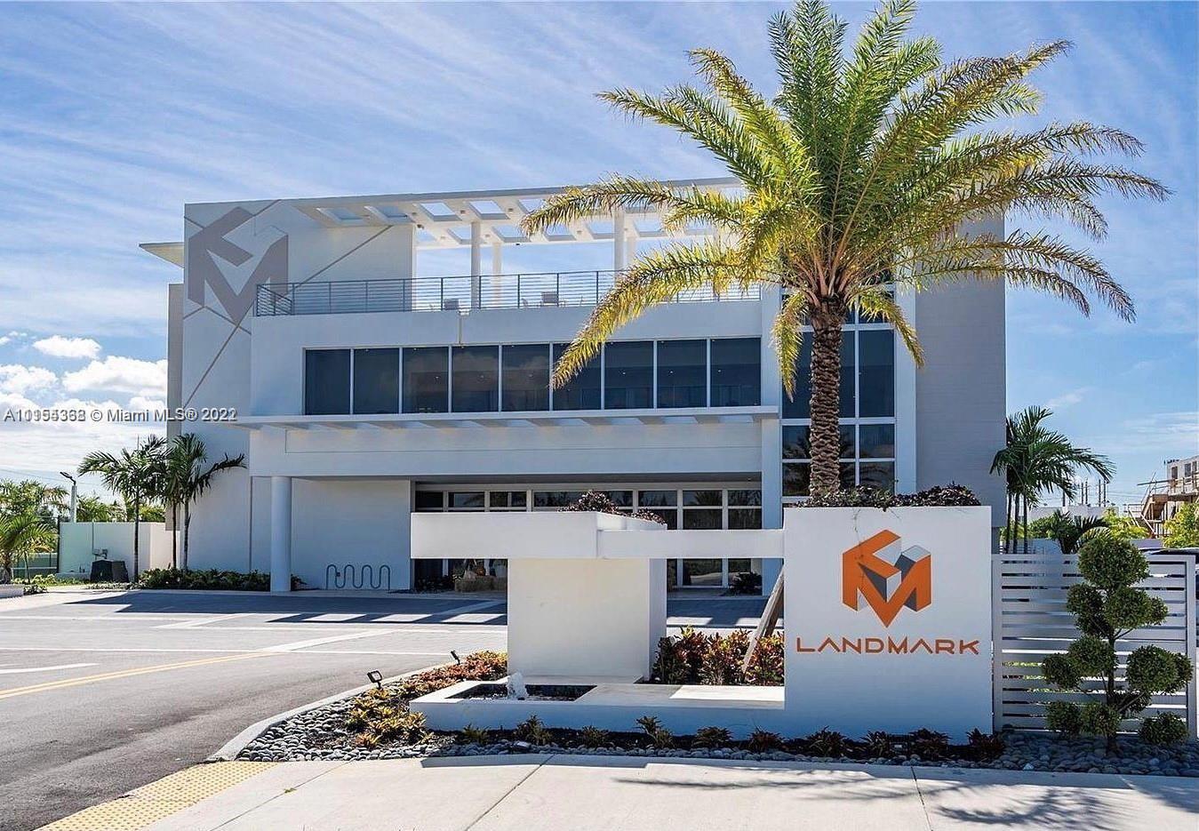LANDMARK AT DORAL CONDO - Residential