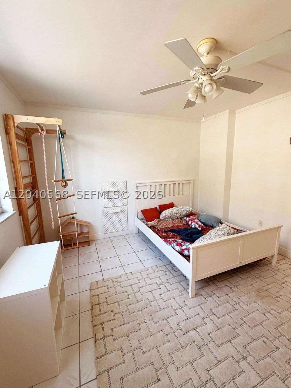 WELLINGTON TOWERS CONDO - Residential