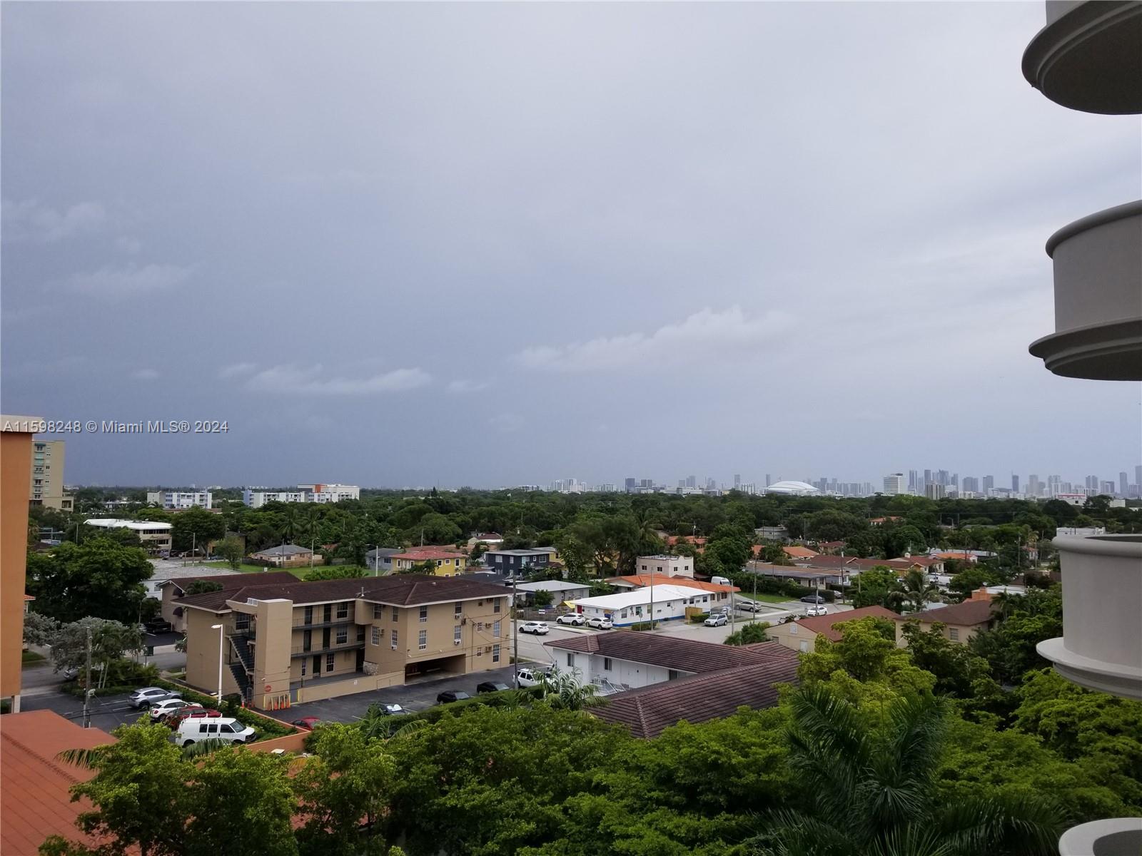 DOUGLAS GRAND CONDO - Residential Lease