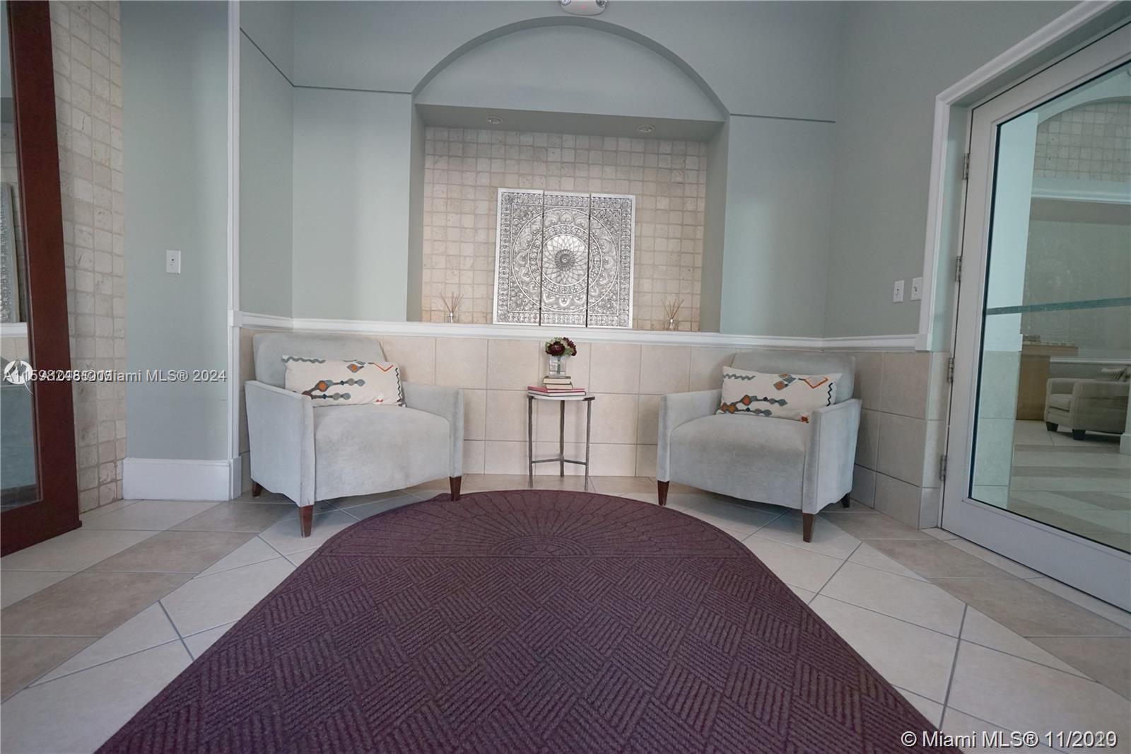 DOUGLAS GRAND CONDO - Residential Lease