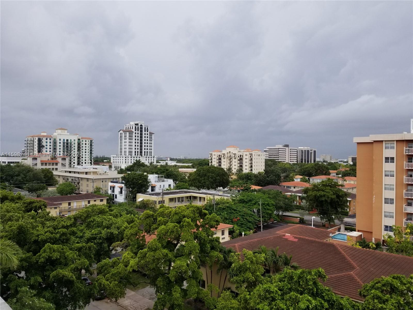 DOUGLAS GRAND CONDO - Residential Lease