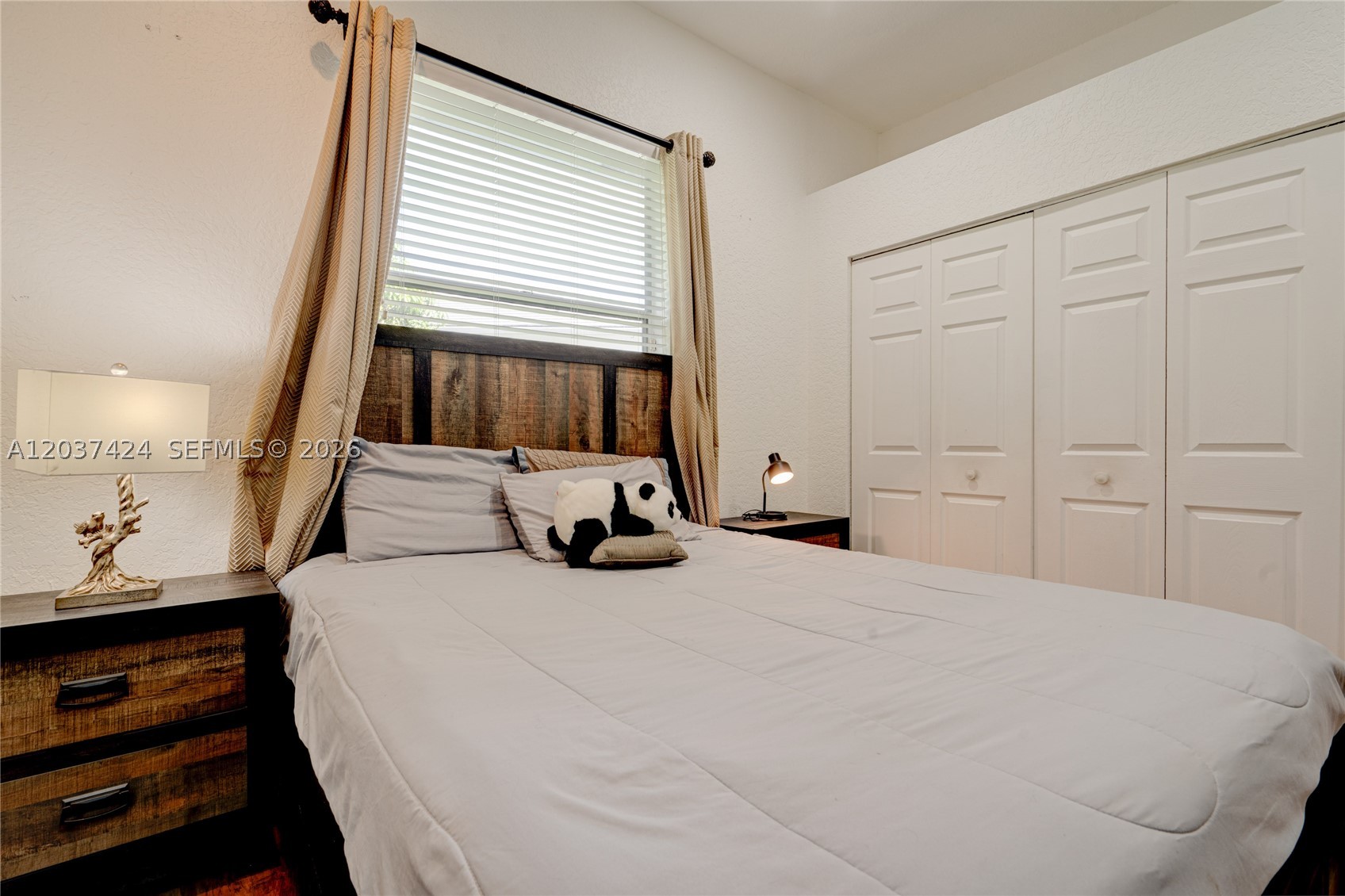 KENSINGTON - Residential